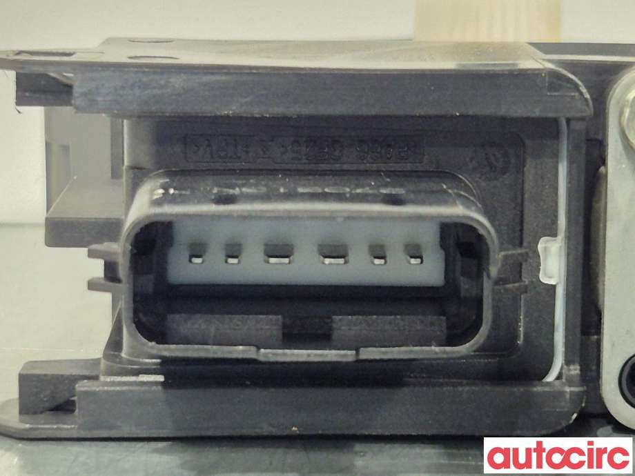 Ruteheis høyre bak til Hyundai i40 2012-2017  (HYUNDAI|834603Z010|F00S1A2937|83460-3Z010)