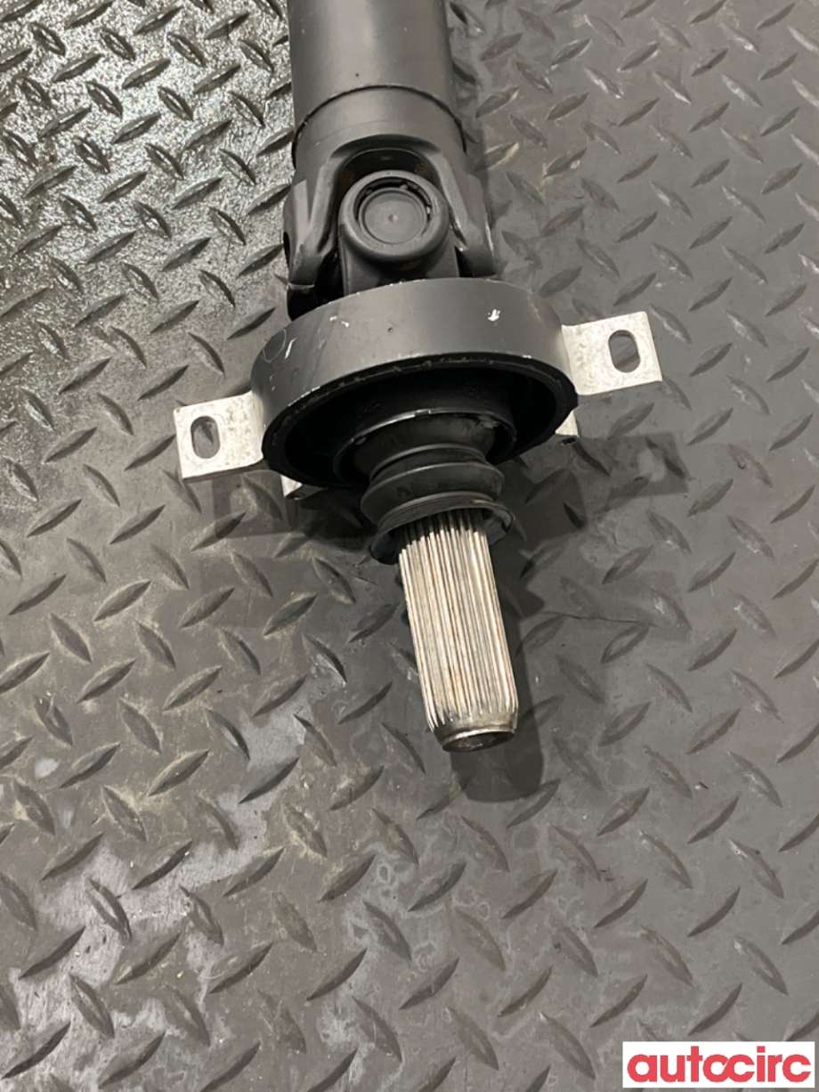 Mellomaksel fremre til BMW 5-Serie 2010-2017 (F10/F11) (F10/F11) (BMW|26107614663||7614663)