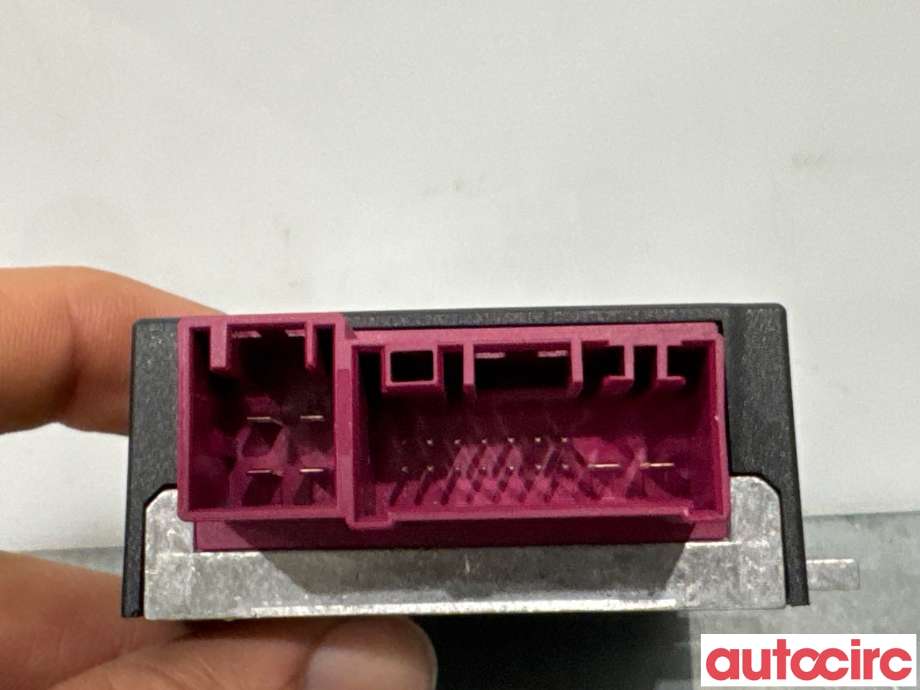 Styreenhet drivstoffpumpe til BMW X3 2010-2017 (F25) (F25) (BMW|16147411596|558921|0131987988)