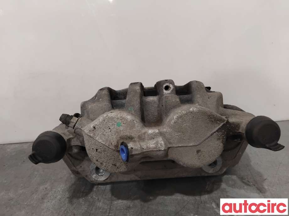 Bremsecaliper høyre foran til Mercedes Vito 2014-->> (W447) (W447) (MERCEDES|A4474208500||A4474212800)