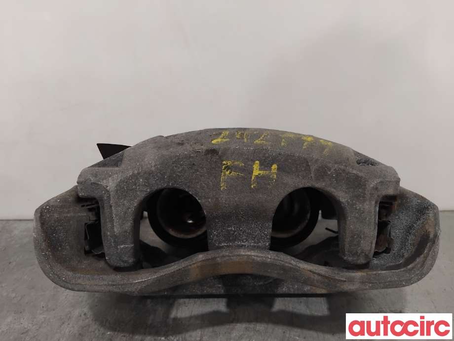 Bremsecaliper høyre foran til Mercedes Vito 2014-->> (W447) (W447) (MERCEDES|A4474208500||A4474212800)