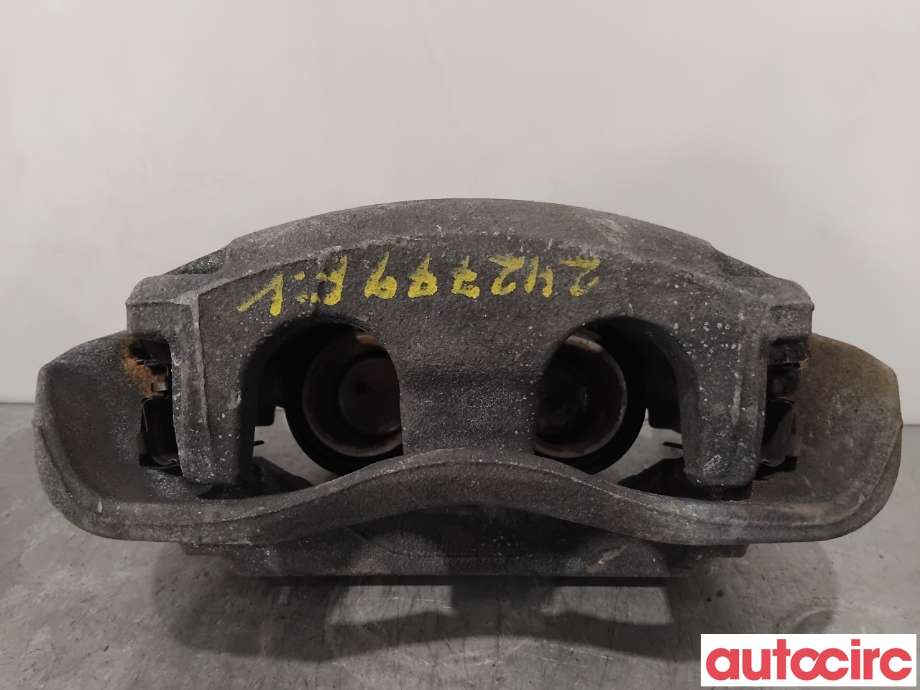 Bremsecaliper venstre foran til Mercedes Vito 2014-->> (W447) (W447) (MERCEDES|A4474208400|)