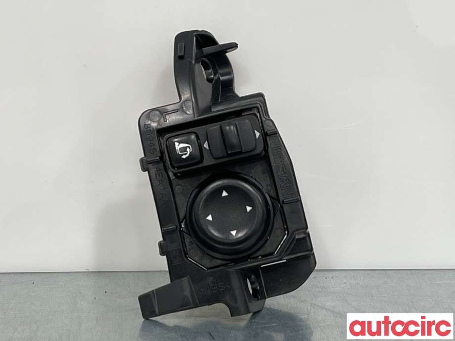Bryter speil til Nissan Qashqai, 2014-2021 (Type II)  (NISSAN|255704EA1B)