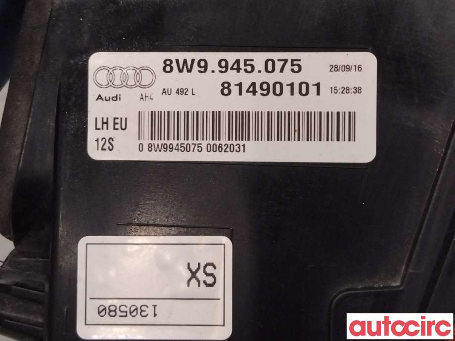 Baklykt venstre indre til Audi A4 2015-2019 (Type V, Fase 1) (B9) (B9) (AUDI|8W9945075|81490101)