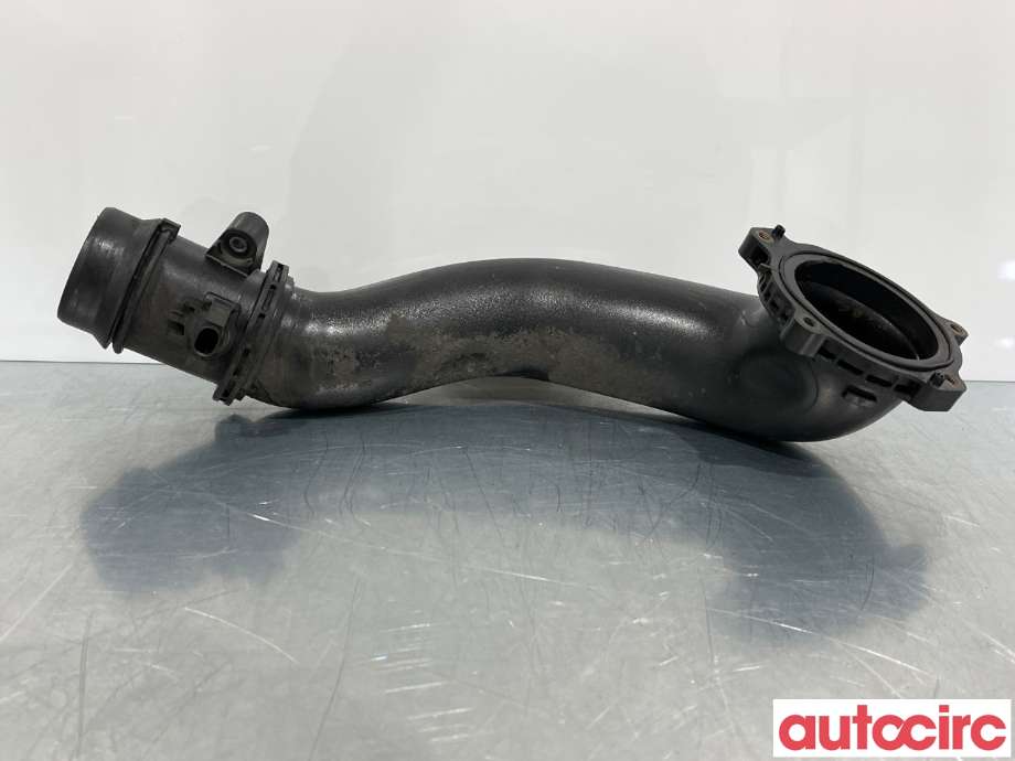 Turbo rør til Mercedes C-Klasse 2007-2011 (Fase 1) (W204) (W204) (MERCEDES|A6510903842||A6510900242)