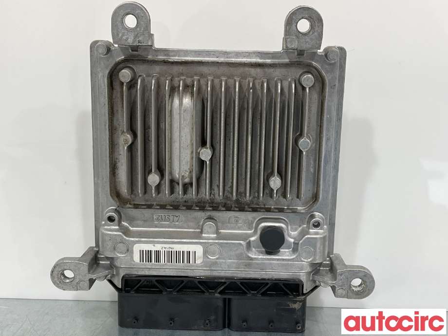 Styreenhet motor til Mercedes C-Klasse 2007-2011 (Fase 1) (W204) (W204) (MERCEDES|A6511500126|28208056)