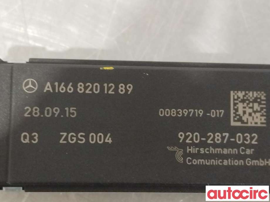 Antenne forsterker til Mercedes C-Klasse 2014-2018 (Fase 1) (W205) (W205) (MERCEDES|A1668201289)
