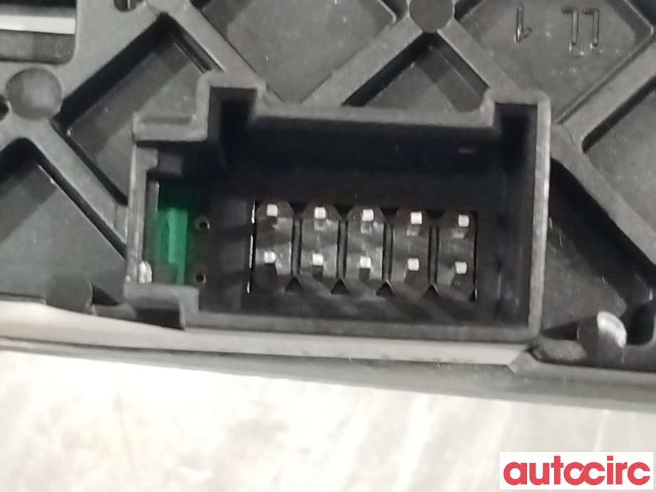Diverse deler til Audi A4 2007-2014 (Type IV) (B8) (B8) (AUDI|8K1713463|8K17134633Q7)