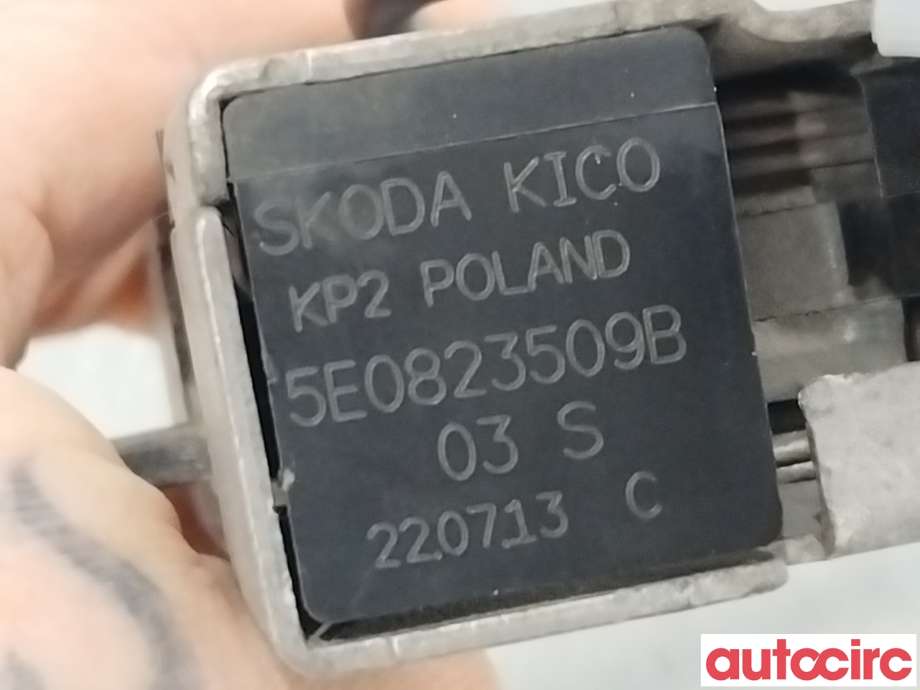 Panserlås til Škoda Octavia 2013-2016 (Type III, Fase 1)  (SKODA|5E0823509B)