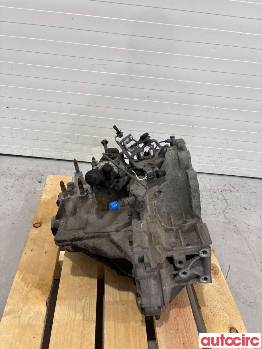 Girkasse manuell 6-trinn til Mitsubishi ASX 2010-2019  (MITSUBISHI|2500A576|F5M43-1-VDZ|)
