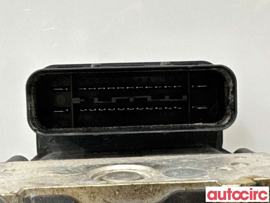ABS sentral til Toyota Yaris 2012-2014 (Type III, Fase 1)  (TOYOTA|440500D160|)