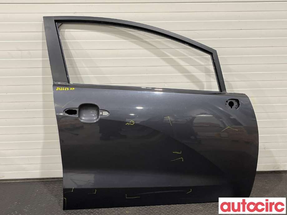 Dør høyre foran til Kia Rio, 2011-2017 Type III (KIA|760041W010)