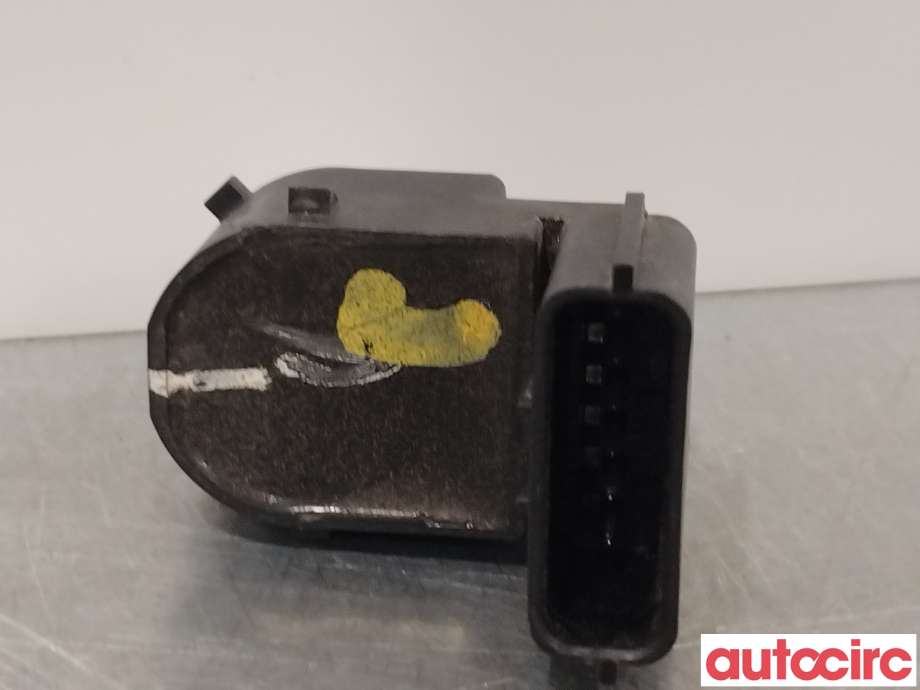 Parkeringssensor bak til Hyundai Tucson 2015-2020 (HYUNDAI|99310D4000|99310F1200PYW)