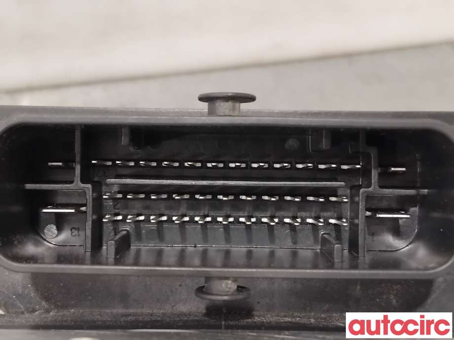 ABS sentral til Mercedes B-Klasse 2011-2018 (W246) (W246) (MERCEDES|A2424310912|0265242750|A2424310812)