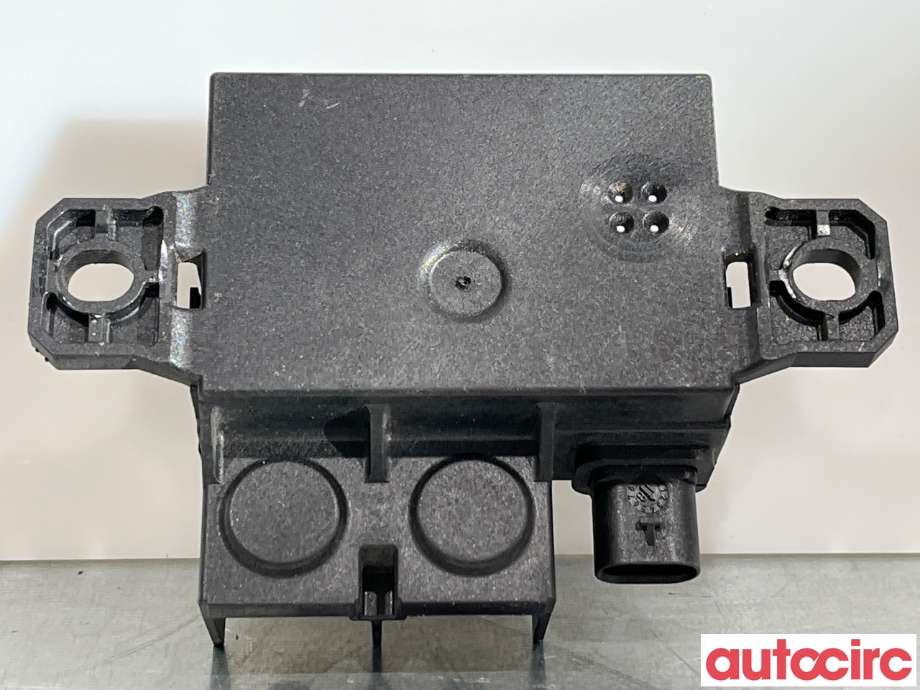 Rele diverse til Mercedes Vito 2014-->> (W447) (W447) (MERCEDES|A0009822023)