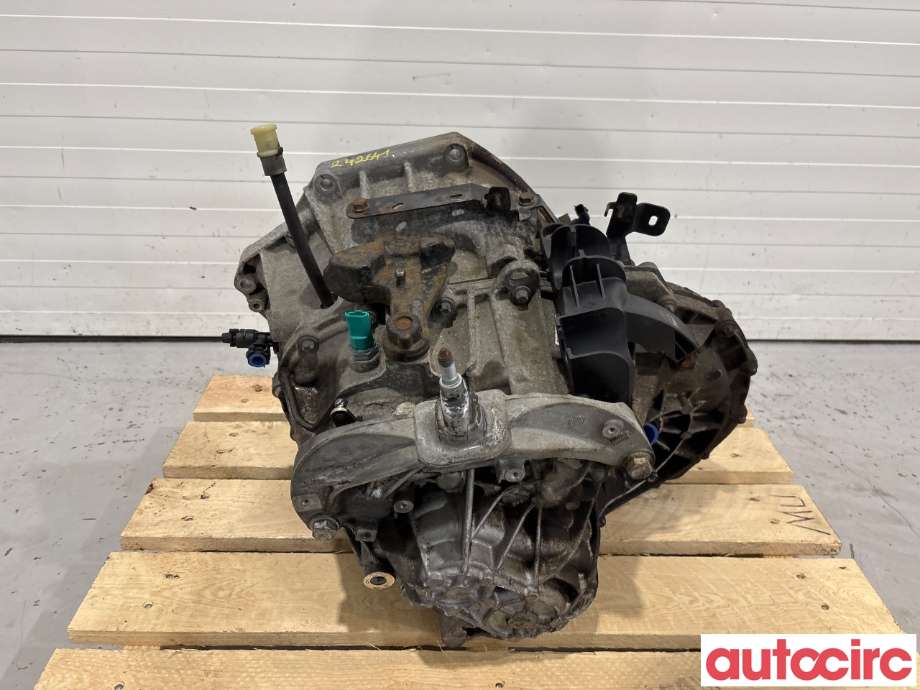 Girkasse manuell 6-trinn til Opel Vivaro B 2014-2019  (OPEL|93453891|M73|)