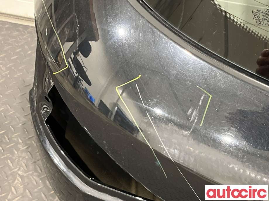 Bakluke combi til Audi Q3 2011-2014 (Type I, Fase 1)  (AUDI|8U0827025B|8U0827025)