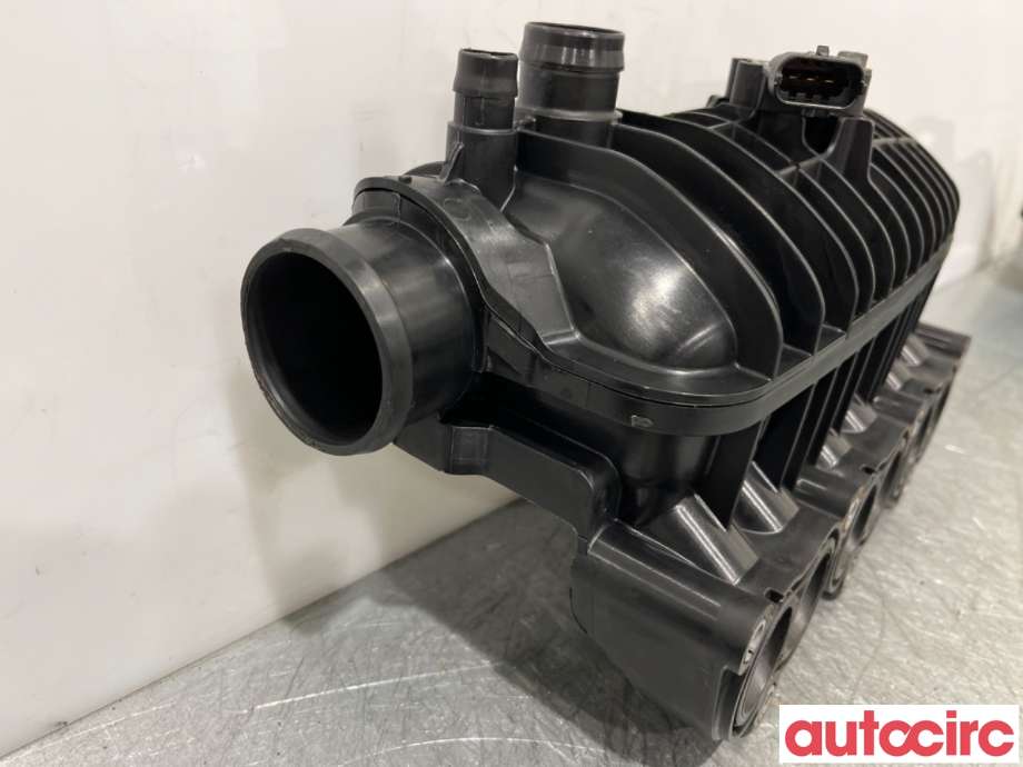 Manifold innsug til Ford Fiesta 2013-2017 (Type VI, Fase 2)  (FORD|2544349||CM5G-9424-EA)