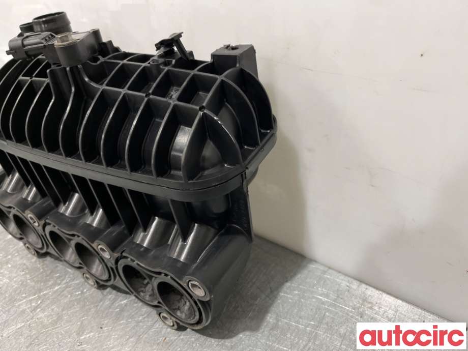 Manifold innsug til Ford Fiesta 2013-2017 (Type VI, Fase 2)  (FORD|2544349||CM5G-9424-EA)