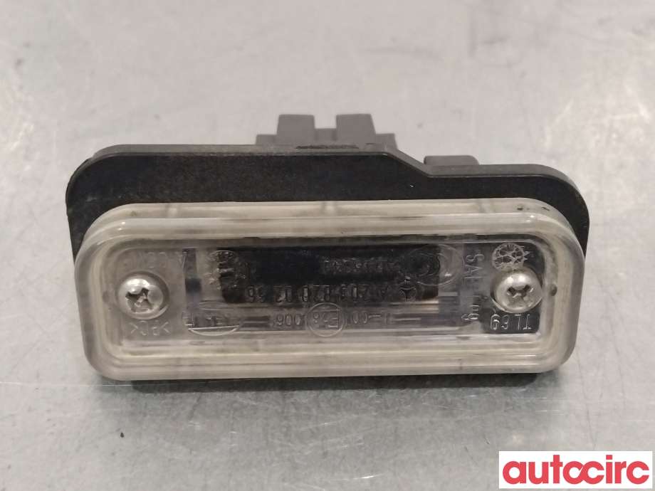 Skiltlys til Tesla Model S 2013-2016 (Fase 1) (TESLA|1026284-00-A|L-00-E26-006|A2038200256)
