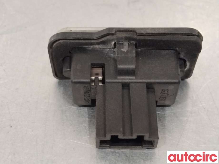 Skiltlys til Tesla Model S 2013-2016 (Fase 1) (TESLA|1026284-00-A|L-00-E26-006|A2038200256)