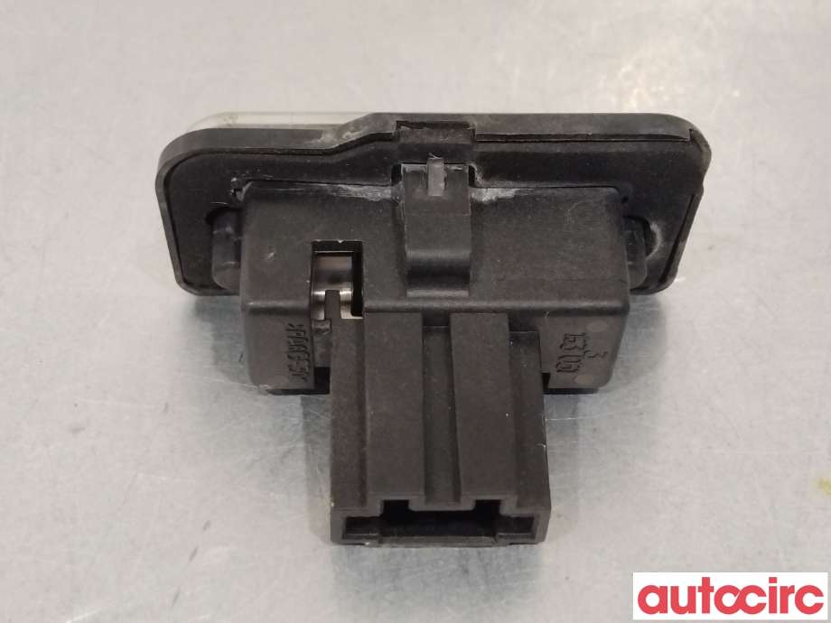Skiltlys til Tesla Model S 2013-2016 (Fase 1)  (TESLA|1026284-00-A|L-00-E26-006|A2038200256)