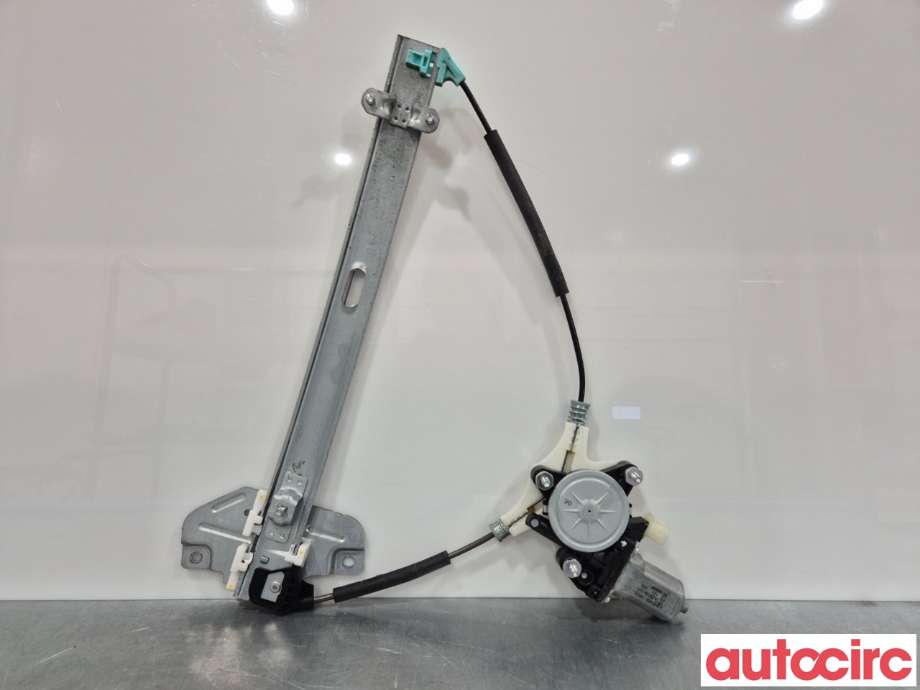 Ruteheis høyre foran til Kia Rio 2011-2017 Type III (KIA|824021W010|82460-1W000)