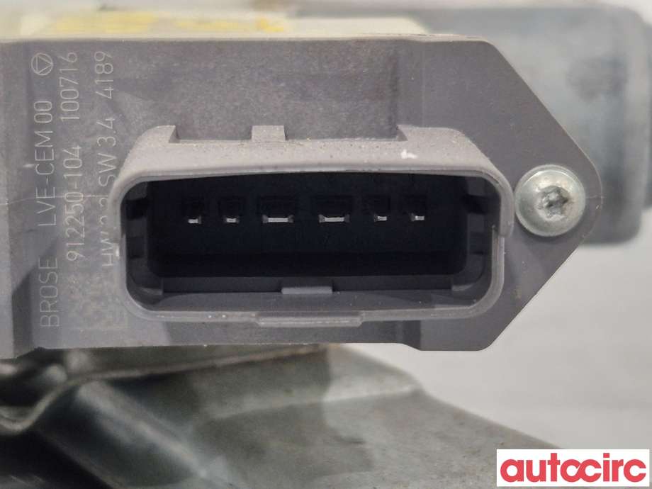 Ruteheis venstre foran til Peugeot 5008 2010-2017 (Type I) (PEUGEOT|9221FF|9882808980)