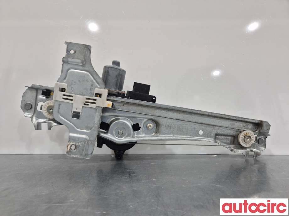 Ruteheis venstre bak til Peugeot 2008 2013-2019 (Type I)  (PEUGEOT|9816402380|0130822971|9816401580)