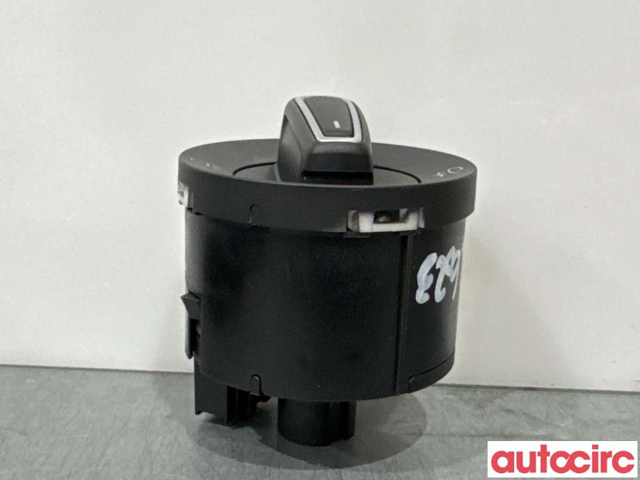 Bryter lys til VW e-Golf 2014-2017 (Fase 1) (VOLKSWAGEN|5G0941431BE|)