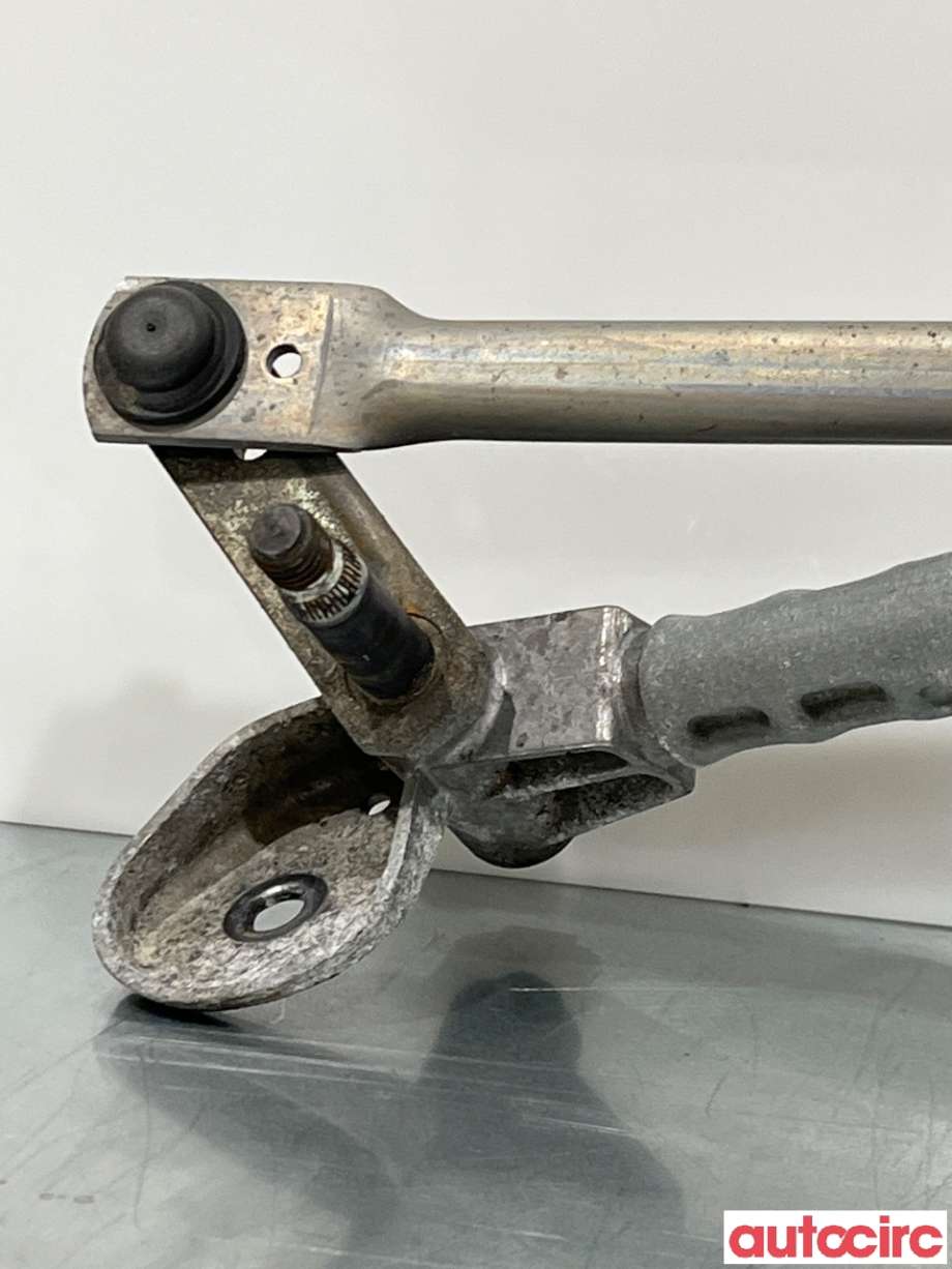 Viskermotor frontrute til Mercedes C-Klasse 2011-2014 (Fase 2) (W204) (W204) (MERCEDES|A2048201040|1397220666)