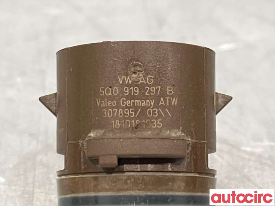 Parkeringssensor foran til VW e-Golf 2017-2020 (Fase 2)  (VOLKSWAGEN|5Q0919297B)