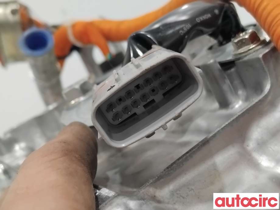 Batterilader (OBC - On Board Charger) til Mitsubishi Outlander 2012-2015 (Type III, Fase 1)  (MITSUBISHI|9481A013|W005T70271|)