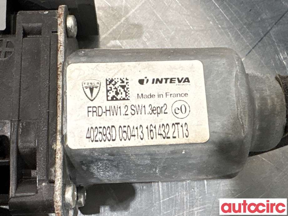 Ruteheis høyre foran til Tesla Model S 2013-2016 (Fase 1)  (TESLA|6006651-00-G||6006651-00-E)