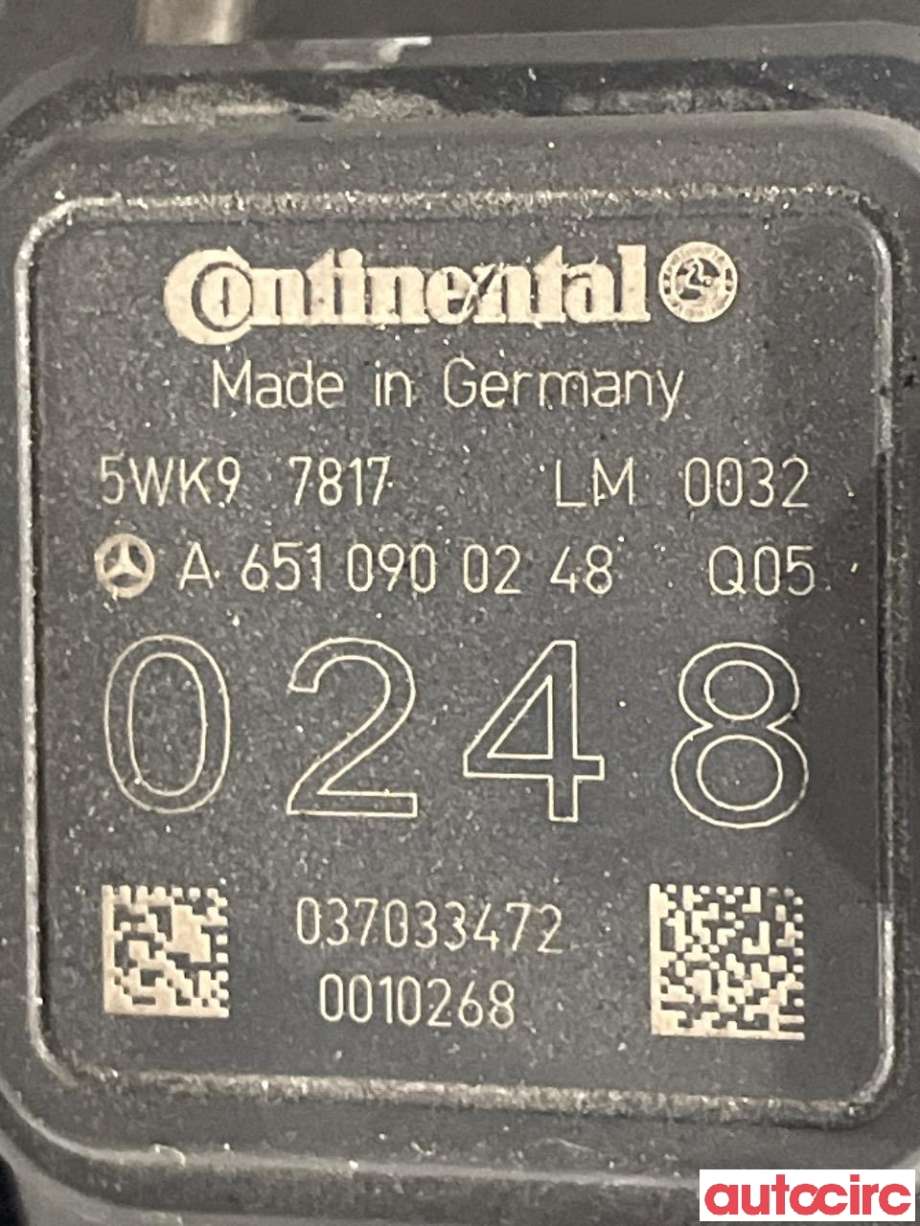 Luftmengde/luftmassemåler til Mercedes C-Klasse 2011-2014 (Fase 2) (W204) (W204) (MERCEDES|A6510900248)
