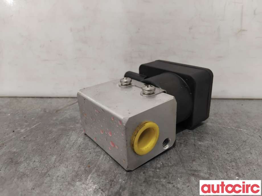 Diverse deler til Kia EV6 2021-->>  (KIA|97626CV100|T41623-1590|)