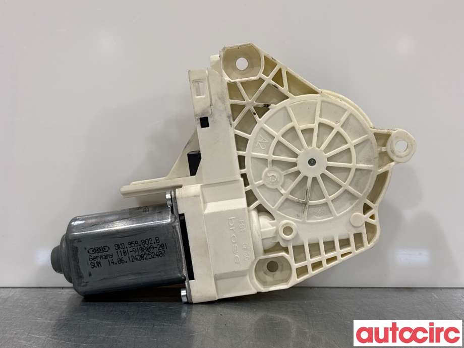 Ruteheis høyre foran til Audi A7, 2010-2014 (Type I, Fase 1) (AUDI|8K0959802B)