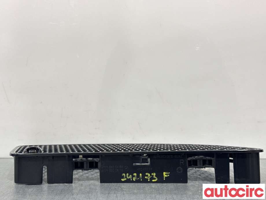 Panser luftinntak til Mercedes SLK 2005-2011 (R171) (R171) (MERCEDES|A1718300618||A1718800485)
