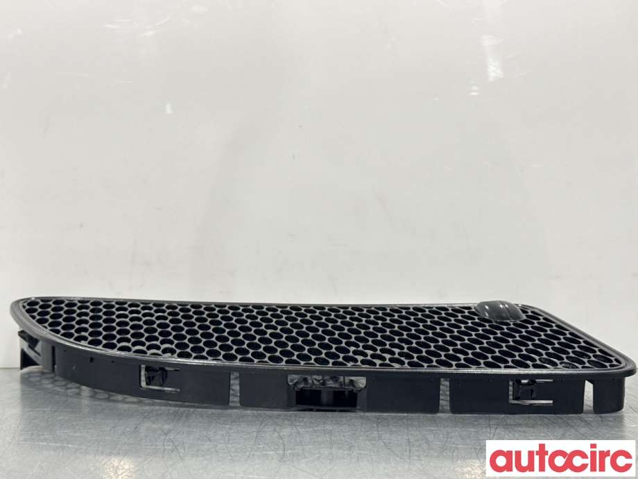 Panser luftinntak til Mercedes SLK 2005-2011 (R171) (R171) (MERCEDES|A1718300618||A1718800485)