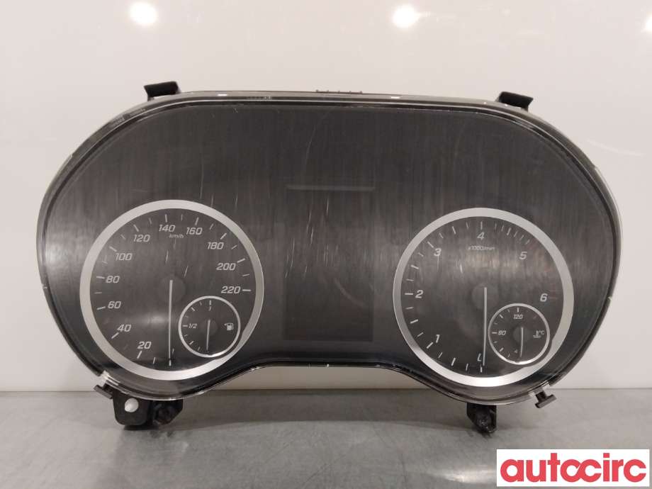 Instrumentpanel til Mercedes Vito 2014-->> (W447) (W447) (MERCEDES|A4479002617)