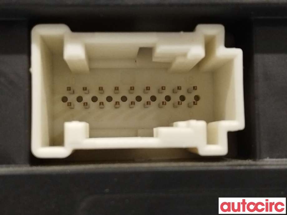 Instrumentpanel til Mercedes Vito 2014-->> (W447) (W447) (MERCEDES|A4479002617)