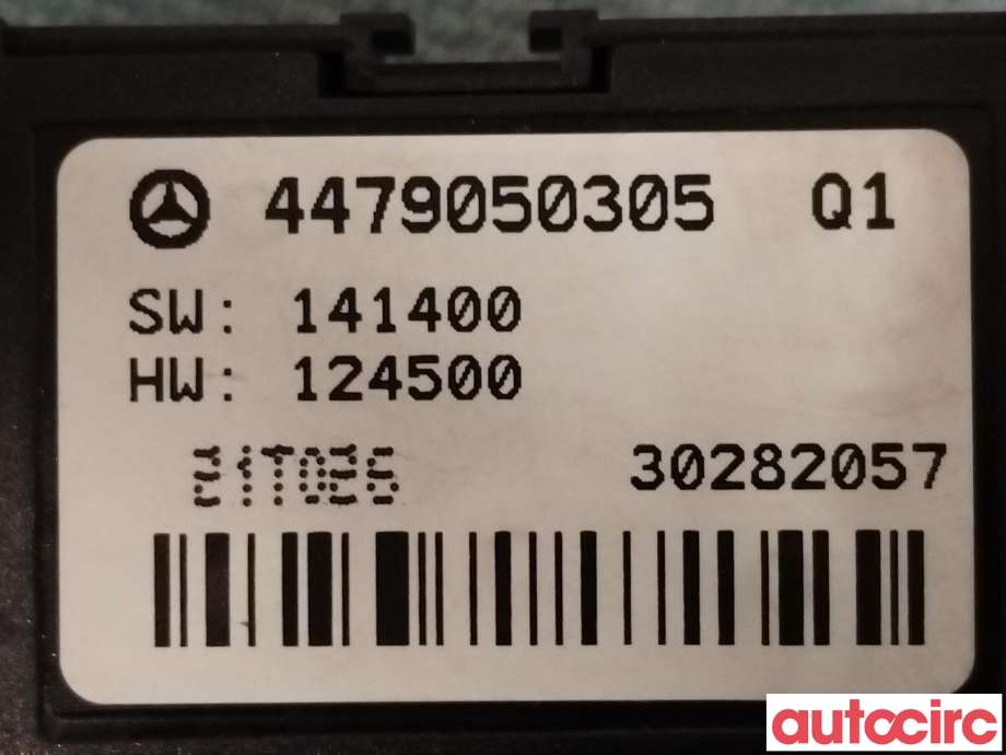 Bryter nødblink til Mercedes Vito 2014-->> (W447) (W447) (MERCEDES|A4479050305)