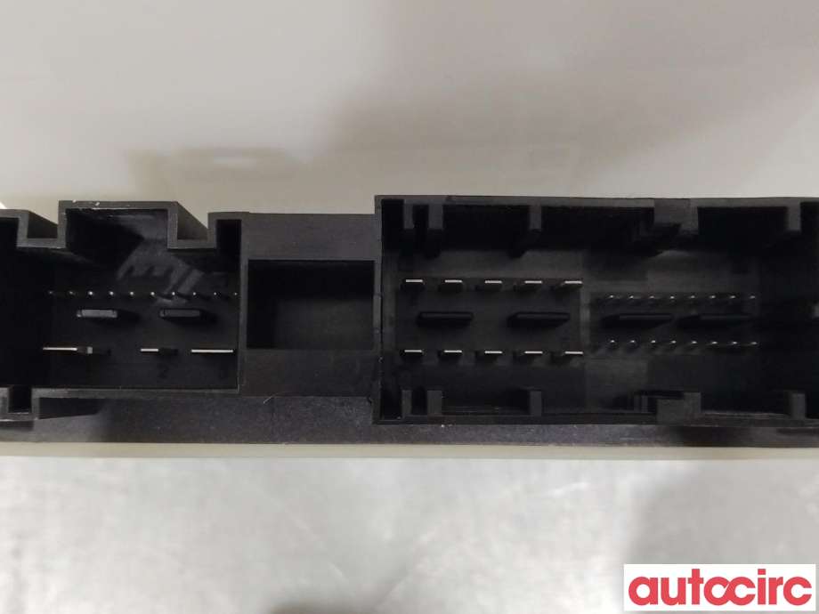 Styreenhet diverse til Mercedes Vito 2014-->> (W447) (W447) (MERCEDES|A0009007604)