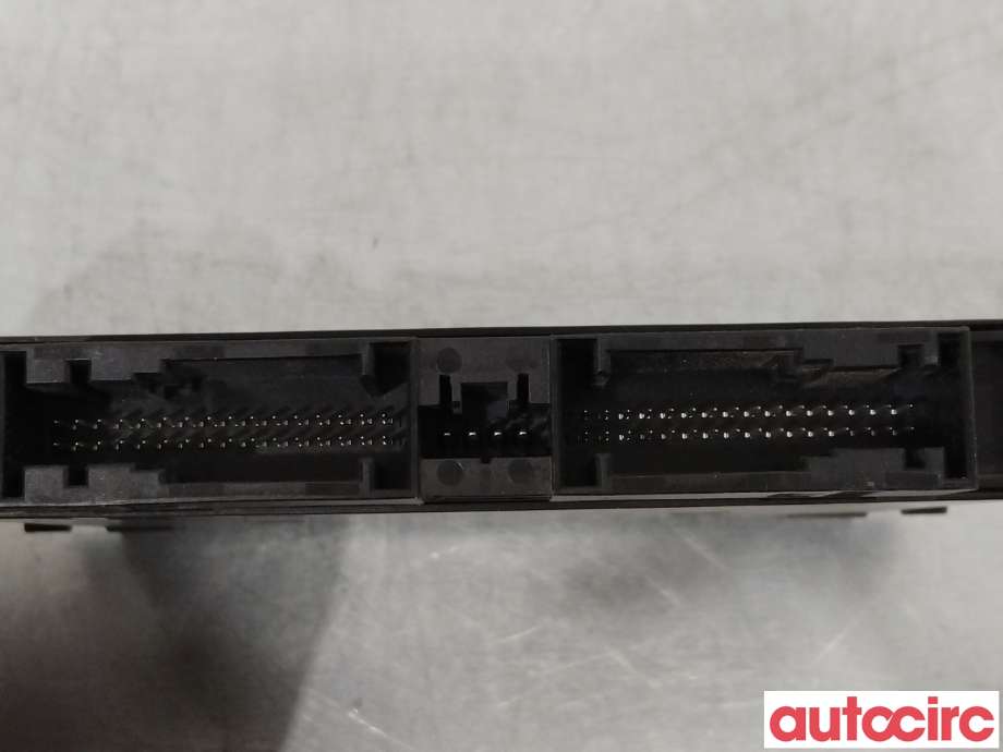 Styreenhet diverse til Mercedes Vito 2014-->> (W447) (W447) (MERCEDES|A2749003900)