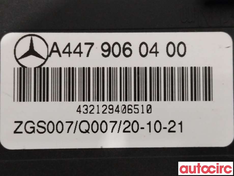 Styreenhet diverse til Mercedes Vito 2014-->> (W447) (W447) (MERCEDES|A4479060400)