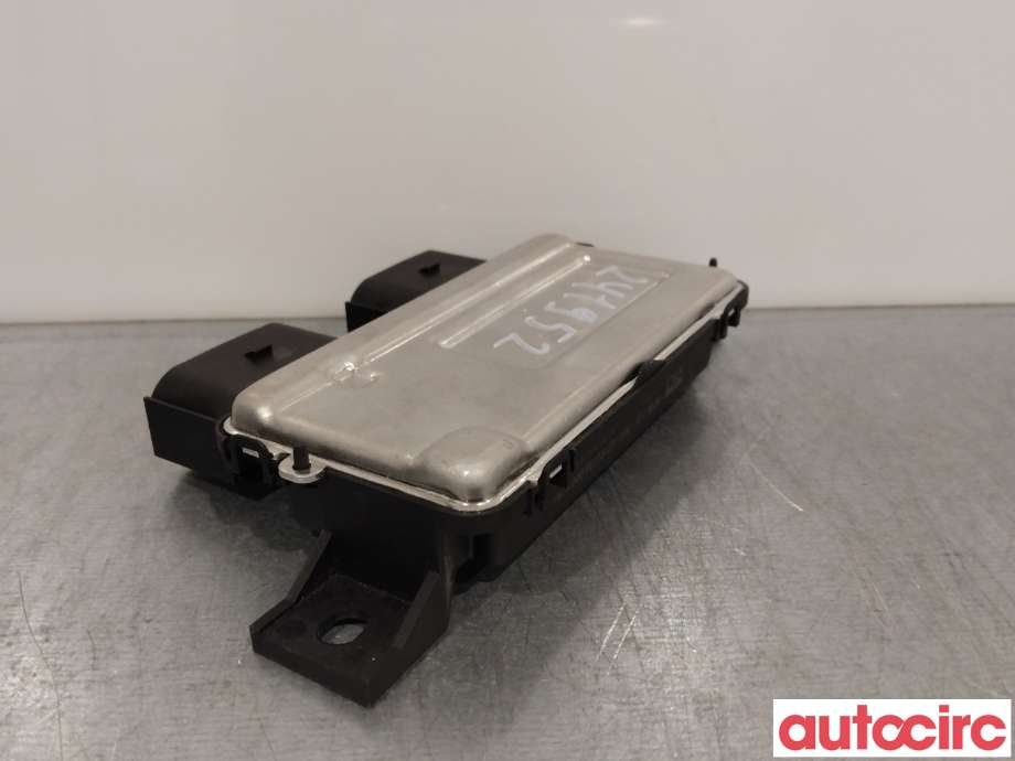 Styreenhet drivstoffpumpe til Mercedes Vito 2014-->> (W447) (W447) (MERCEDES|A0009008214)