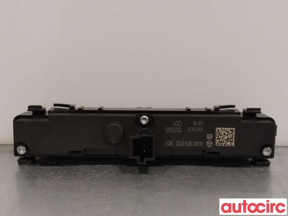 Bryter diverse til Mercedes Vito 2014-->> (W447) (W447) (MERCEDES|A4479059102)
