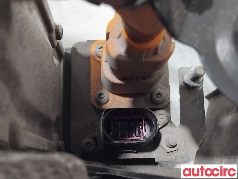 Motorvarmer elektrisk til VW e-Golf 2014-2017 (Fase 1)  (VOLKSWAGEN|5Q0819565B|710300380700|5Q0819565C)