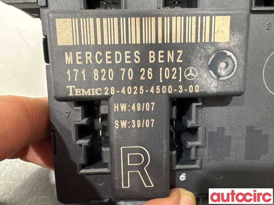Styreenhet dør venstre foran til Mercedes SLK 2005-2011 (R171) (R171) (MERCEDES|A1718207226|28-4025-4500-3-00|1718207026)