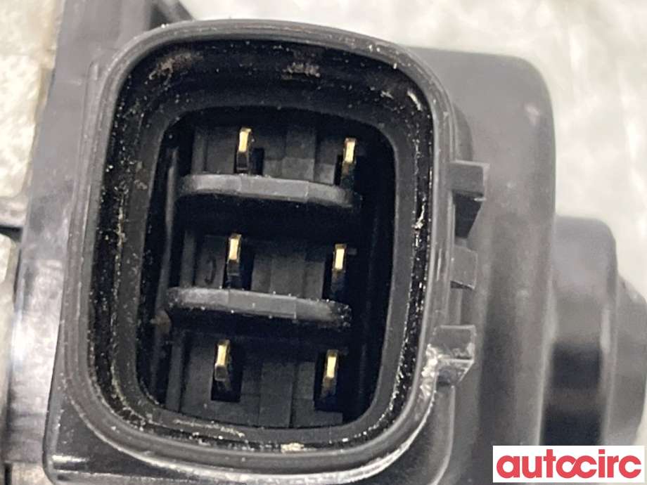 EGR-ventil til Toyota Yaris 2012-2014 (Type III, Fase 1)  (TOYOTA|2562021020|)